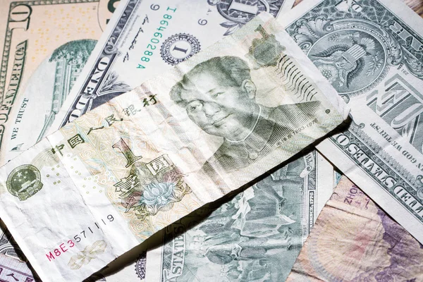 Amerikan Doları ve küçük banknottan Çin yuan
