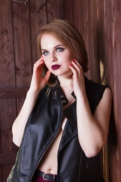 Portrait Girl Bright Make Leather Jacket — Stock Photo, Image