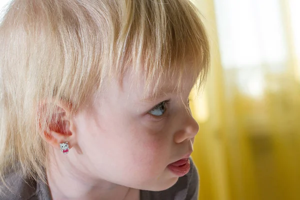 Emocjonalnego Małego Dziecka Portret — Zdjęcie stockowe