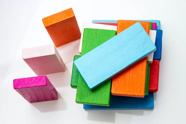 Figuras Paneles Madera Multicolores Concepto Construcción Bloque — Foto de Stock