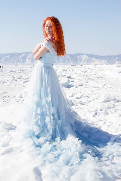 Slender Young Girl Long Evening Dress Ice Lake Baikal — Stock Photo, Image