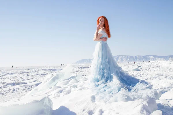 Slender Young Girl Long Evening Dress Ice Lake Baikal — Stock Photo, Image