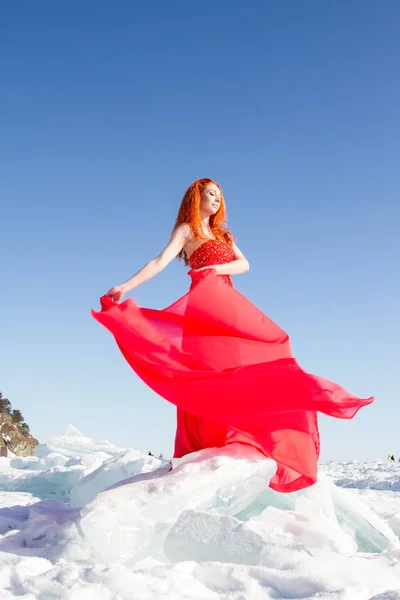 Girl Red Dress Stands Ice Floe Lake Baikal — Stock Photo, Image