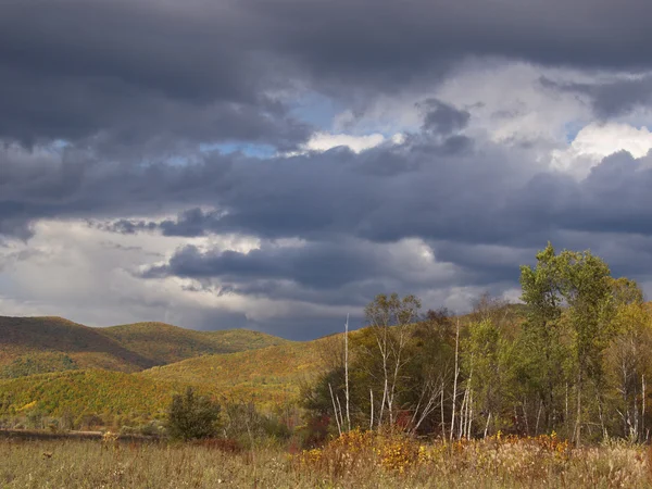 Paisaje otoñal en el ruso —  Fotos de Stock