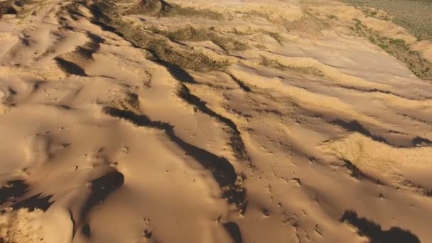 Letecký pohled na písečných dun - Jižní Afrika — Stock video