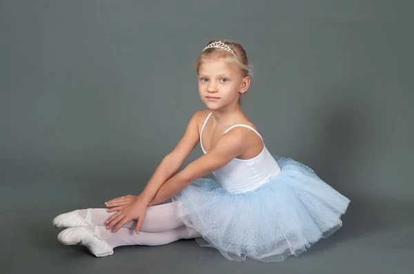 Klein Balletmeisje Een Tutu — Stockfoto