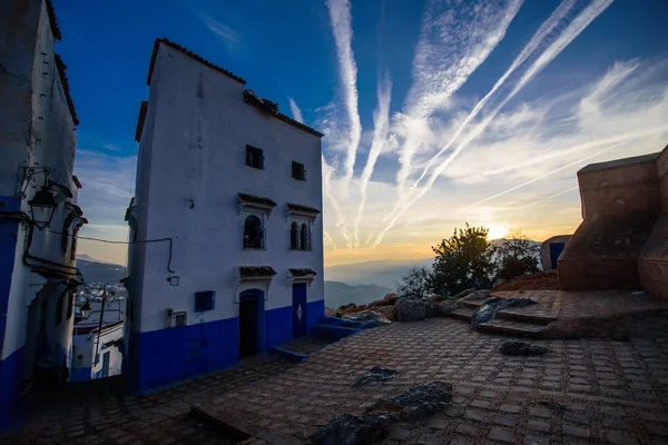 Sunset in Chefchaouen, the blue city in the Morocco. — Stock Photo, Image