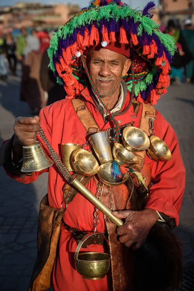 Water seller in the Jemaa el-Fnaa square, Marrakesh, Morocco — Stock Photo, Image