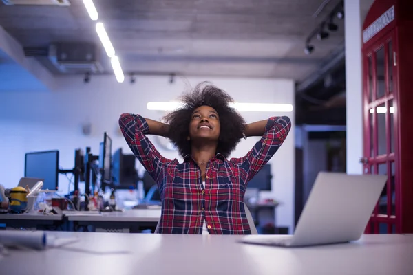 Successful African-American woman in modern — Stock Photo, Image