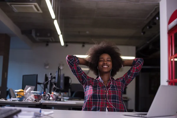 Successful African-American woman — Stock Photo, Image