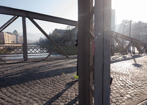 Jovem casal jogging — Fotografia de Stock