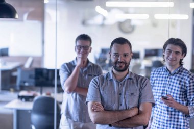 İş takım başlatmak