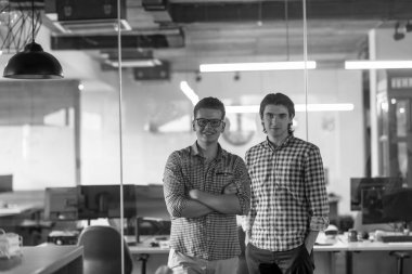 İş takım başlatmak