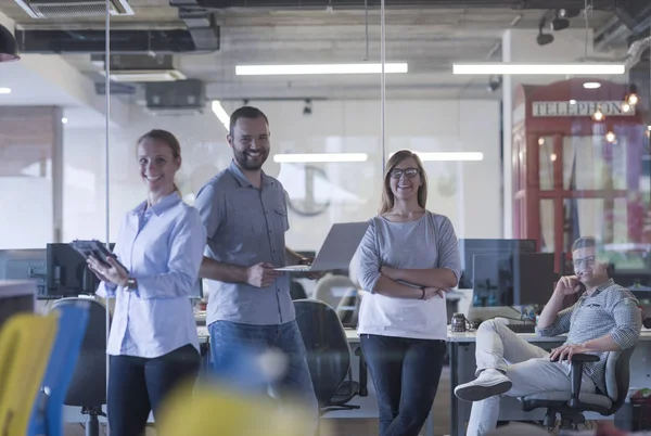 Comienzo del equipo empresarial — Foto de Stock