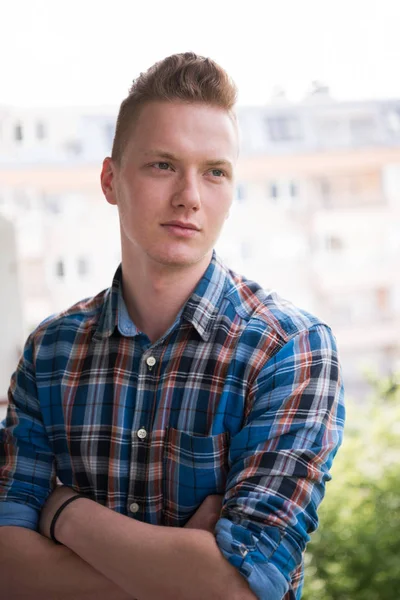 Man standing at balcony — Stock Photo, Image