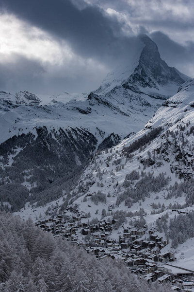 Mountain matterhorn zermatt switzerland — Stock Image Mountain matterhorn zermatt switzerland — Stock Photo, Image