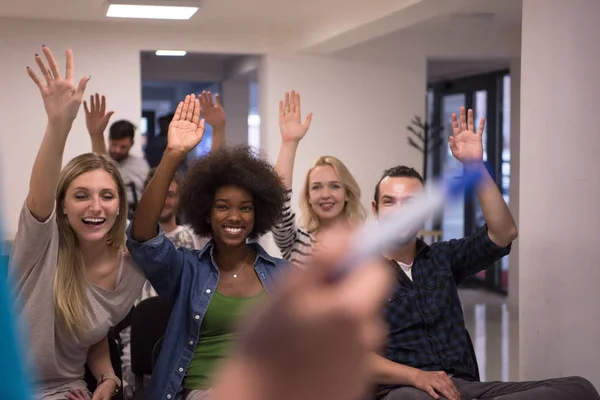 Primer plano de la mano del profesor con marcador —  Fotos de Stock