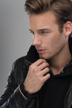 genç bir adam portresi 