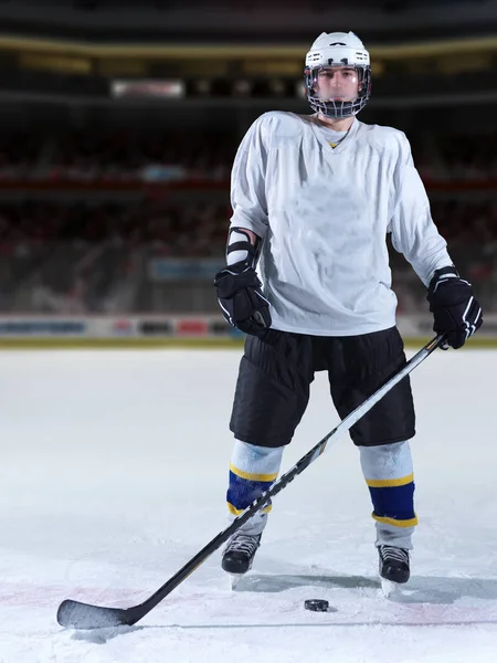 Jeune Joueur Hockey Sur Glace Portrait Sur Entraînement Arrière Plan — Photo