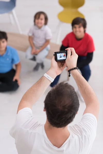 Beğenilen çocuk modelleri ile — Stok fotoğraf