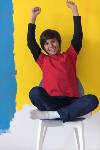 Retrato de Happy Young Boy — Fotografia de Stock