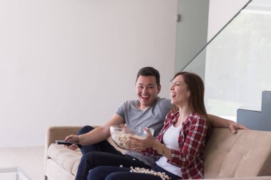 Genç çift serbest zaman zevk