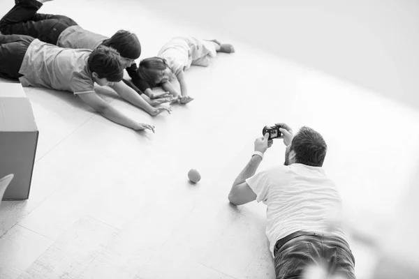 Photoshooting met kinderen modellen — Stockfoto