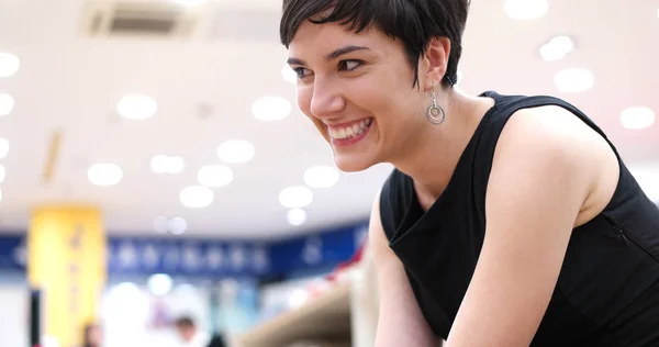 Woman Trying New Shoes — Stock Photo, Image