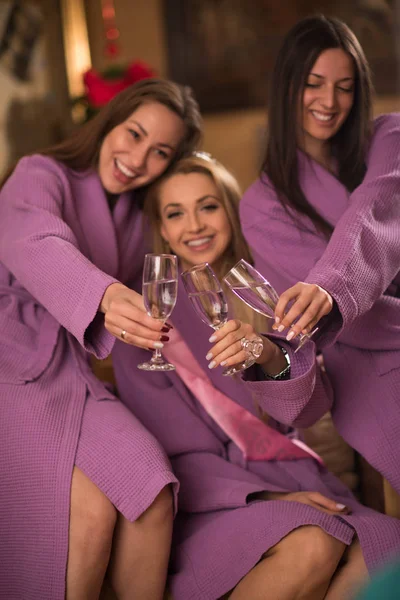Girls have a bachelor party — Stock Photo, Image