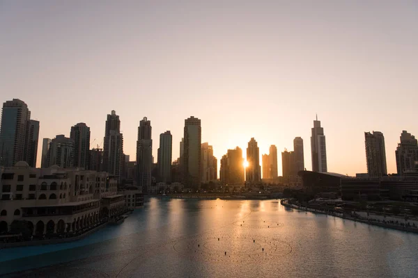 Dubai Uae January 2017 Famous Musical Fountain Dubai Skyscrapers Background — Stock Photo, Image