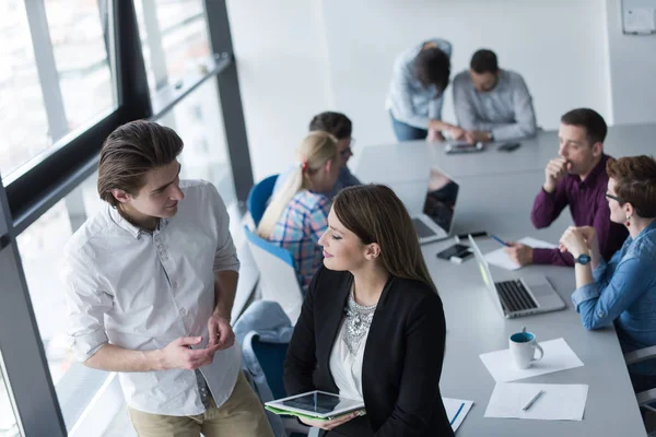 Two Business People Working With Tablet in office — Stock Photo, Image