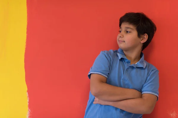 Retrato de un joven feliz — Foto de Stock