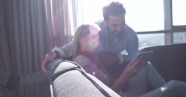Tatlı çift tablet birlikte kullanma