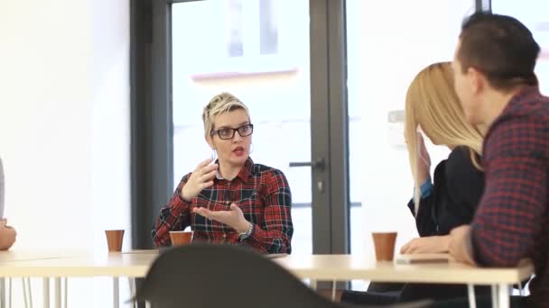 Conceito Trabalho Equipe Escritório Inicialização Bonito Moda — Vídeo de Stock