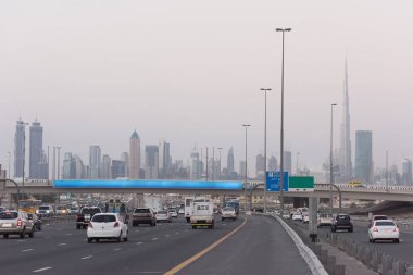 Dubai trafik sıkışıklığı