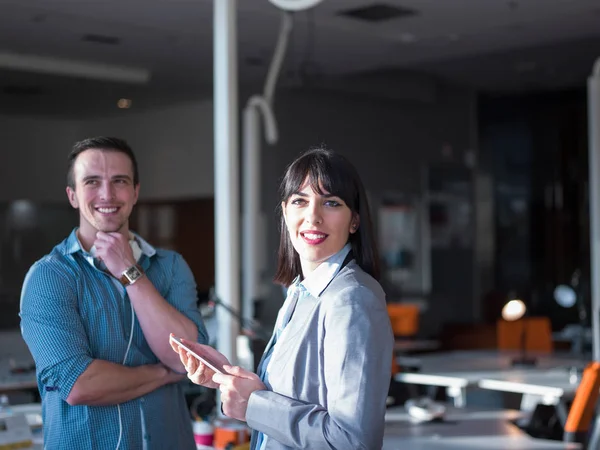 Business mensen werken met Tablet in kantoor — Stockfoto