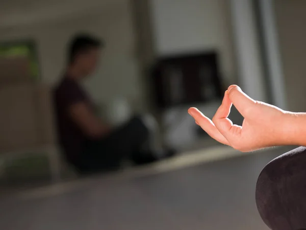 Young Handsome Woman Doing Yoga Exercises Floor Her Luxury Home — Stock Photo, Image