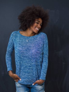 güzel bir dostu Afrikalı-Amerikalı kadın portresi