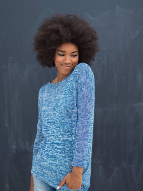 güzel bir dostu Afrikalı-Amerikalı kadın portresi