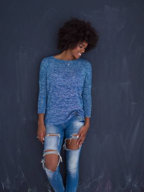 güzel bir dostu Afrikalı-Amerikalı kadın portresi