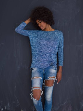 güzel bir dostu Afrikalı-Amerikalı kadın portresi