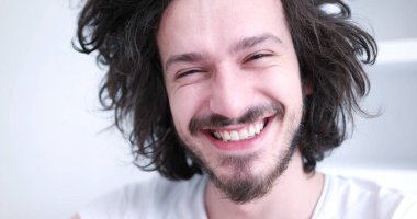genç adam serbest zaman zevk