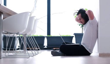 adam zevk rahatlatıcı yaşam tarzı