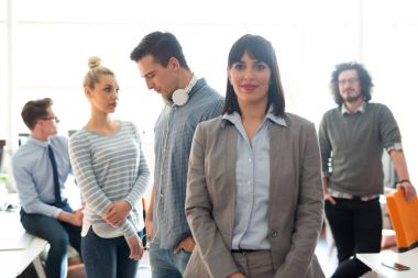 başarılı iş kadını portresi