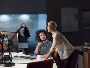 gece başlangıç Office tasarımcılar