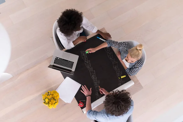 Top view of Multiethnic startup business team on meeting — Stock Photo, Image