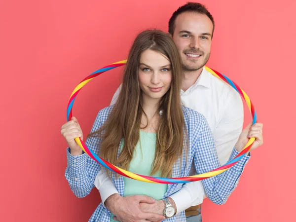Portret van de gelukkige paar met hoelahoep — Stockfoto