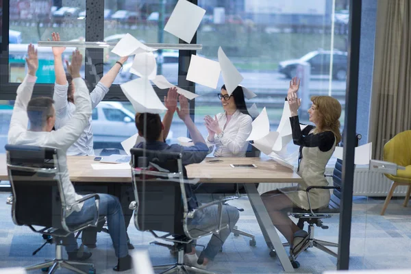 Gruppo di giovani imprenditori — Foto Stock