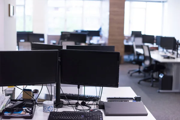 Tomma Moderna Öppna Planen Office — Stockfoto