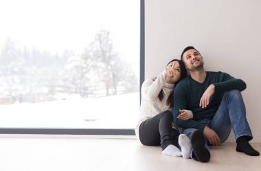 mutlu genç çok ırklı Çift 